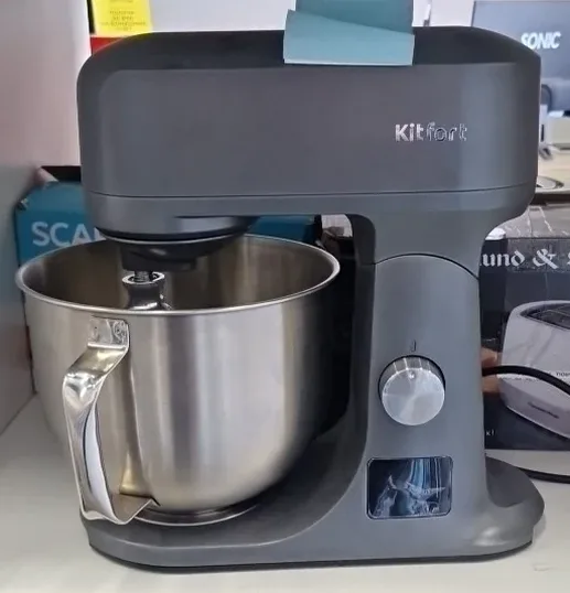 Цельнометаллический планетарный миксер Kitfort KT-1328