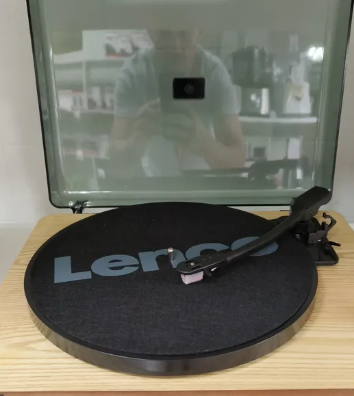 Виниловый проигрыватель Lenco LS-50WD