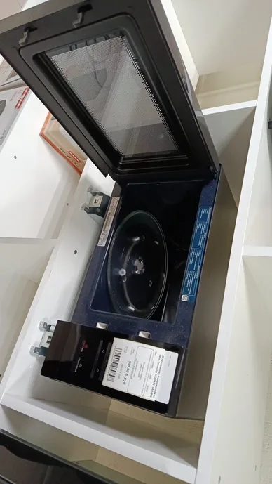 Встраиваемая микроволновая печь Samsung MS23A7013AB/BW