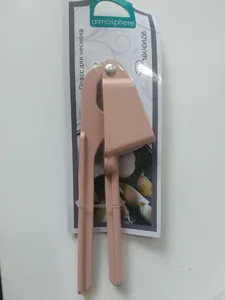 Пресс для чеснока Provence артикул AT-P116 на скидке