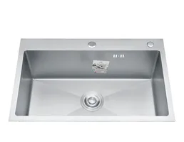 DS7050 Кухонная мойка 700*500*200mm , нержавеющая сталь с сифоном на скидке