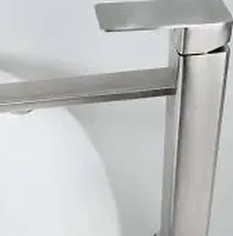 Смеситель для умывальника P10304S на скидке