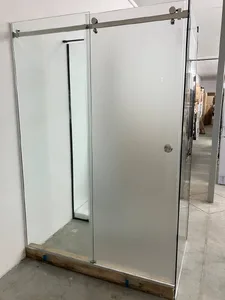Душевая кабина с раздвижной дверью на скидке