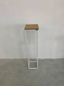 Подставка белая на скидке