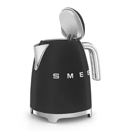 Электрочайник Smeg KLF03BLMEU на скидке