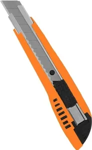 Нож строительный с лезвиями MCU-G2468 на скидке