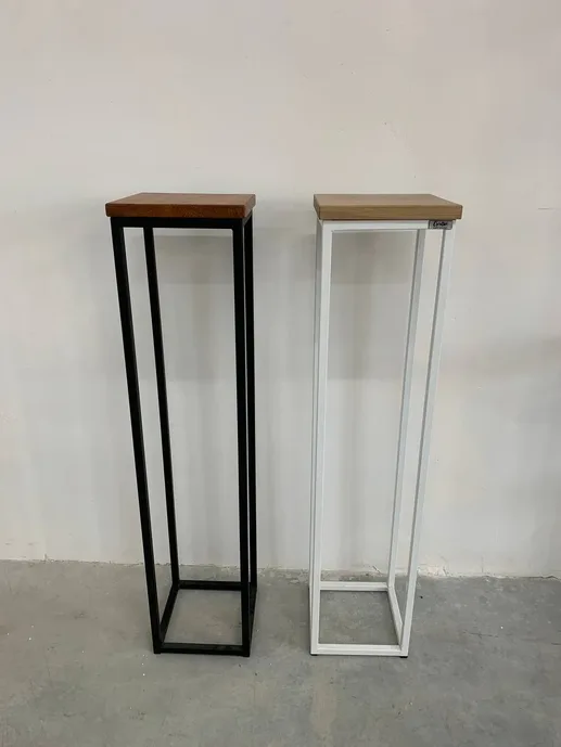 Подставка 21х21х90